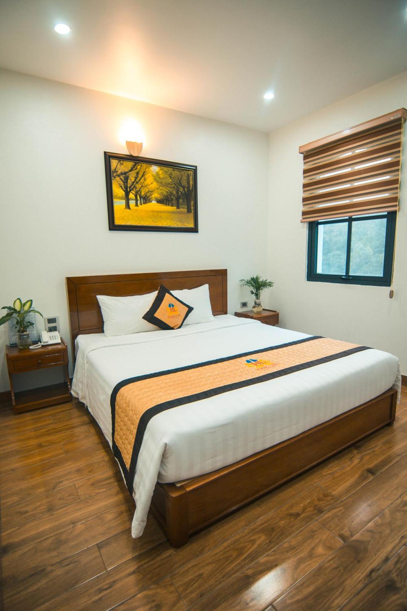Hoang Long Hotel ハロン エクステリア 写真